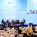 Các diễn giả tại phiên toàn thể 5 trong khuôn khổ Diễn đàn Tương lai ASEAN 2026. (Ảnh: An Đăng/TTXVN)