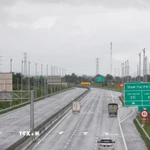 Tuyến cao tốc Vĩnh Hảo-Phan Thiết. (Ảnh: Nguyễn Thanh/TTXVN)