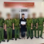 Đối tượng cướp tiệm vàng ở phố Vọng, Hà Nội bị bắt giữ. (Nguồn: Công an Hà Nội)