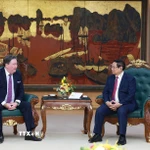 Thủ tướng Phạm Minh Chính tiếp Đại sứ Hoa Kỳ tại Việt Nam Marc Knapper chào từ biệt kết thúc nhiệm kỳ công tác. (Ảnh: Dương Giang/TTXVN)