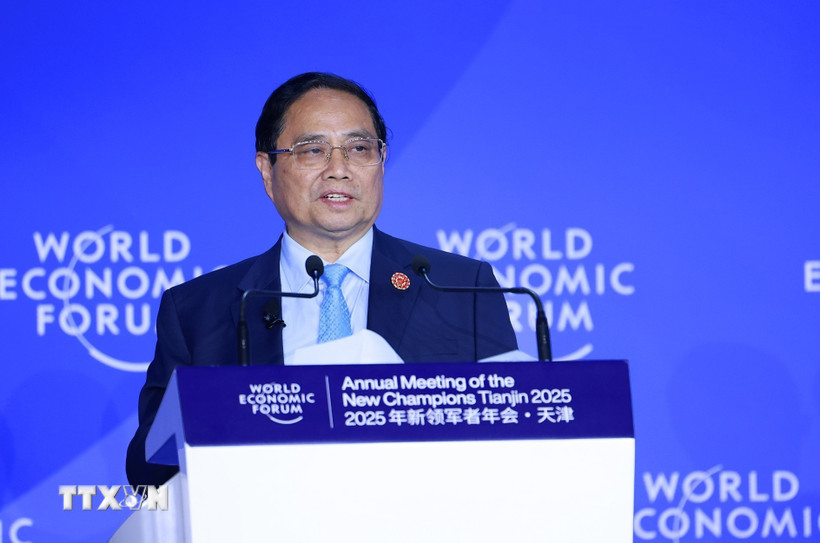 Thủ tướng Phạm Minh Chính phát biểu tại Phiên thảo luận “Thế kỷ của châu Á có đang gặp thách thức?”. (Ảnh: Dương Giang/TTXVN)