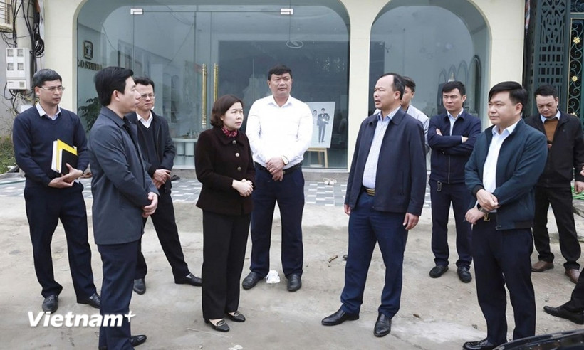 Lãnh đạo tỉnh Vĩnh Phúc luôn chỉ đạo sát sao và kịp thời giải quyết vướng mắc trong công tác giải phóng mặt bằng dự án. (Ảnh: Nguyễn Thảo/Vietnam+)