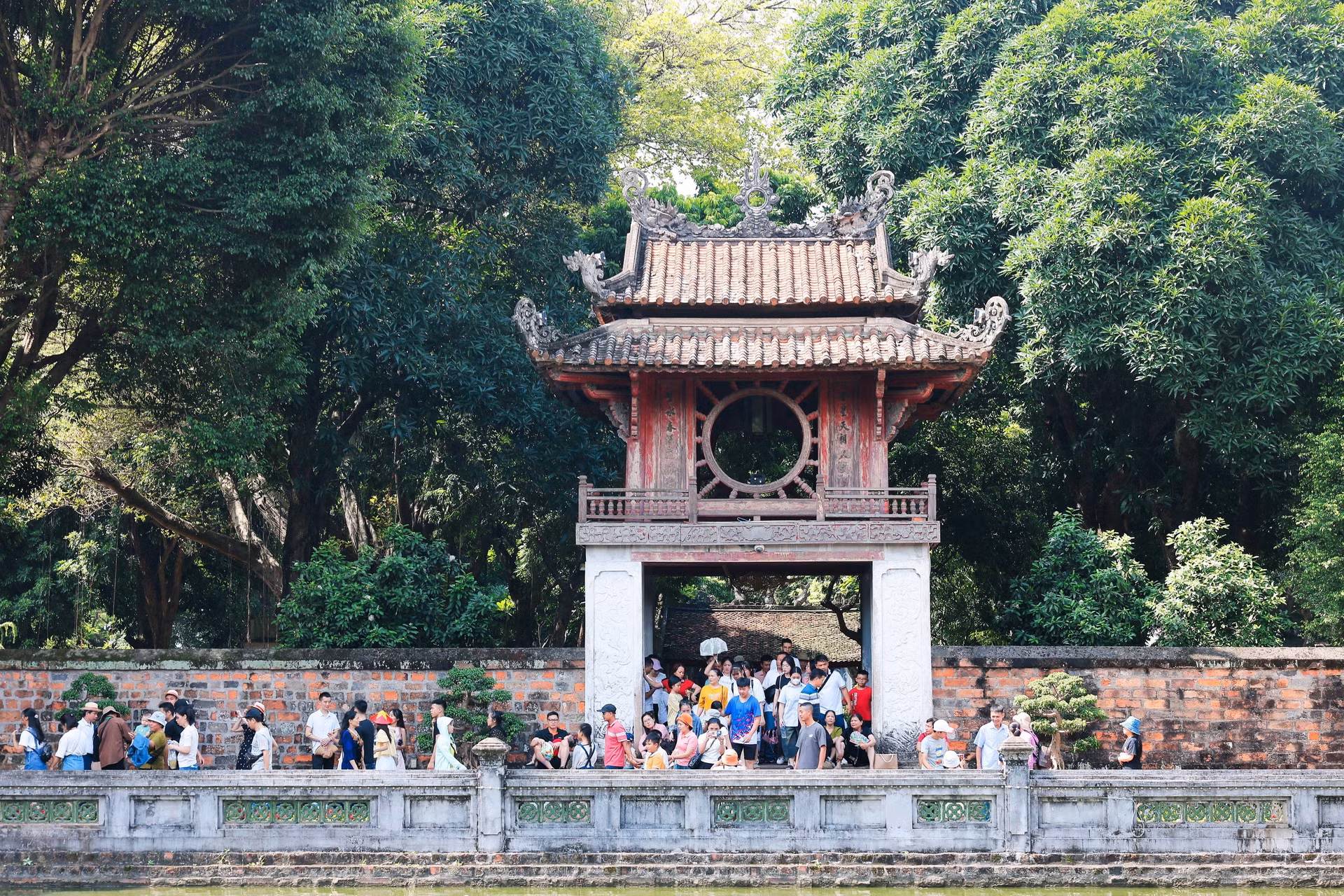 van_mieu.jpg