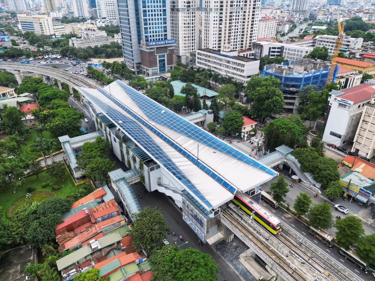 ttxvn_nhon ga ha noi.jpg