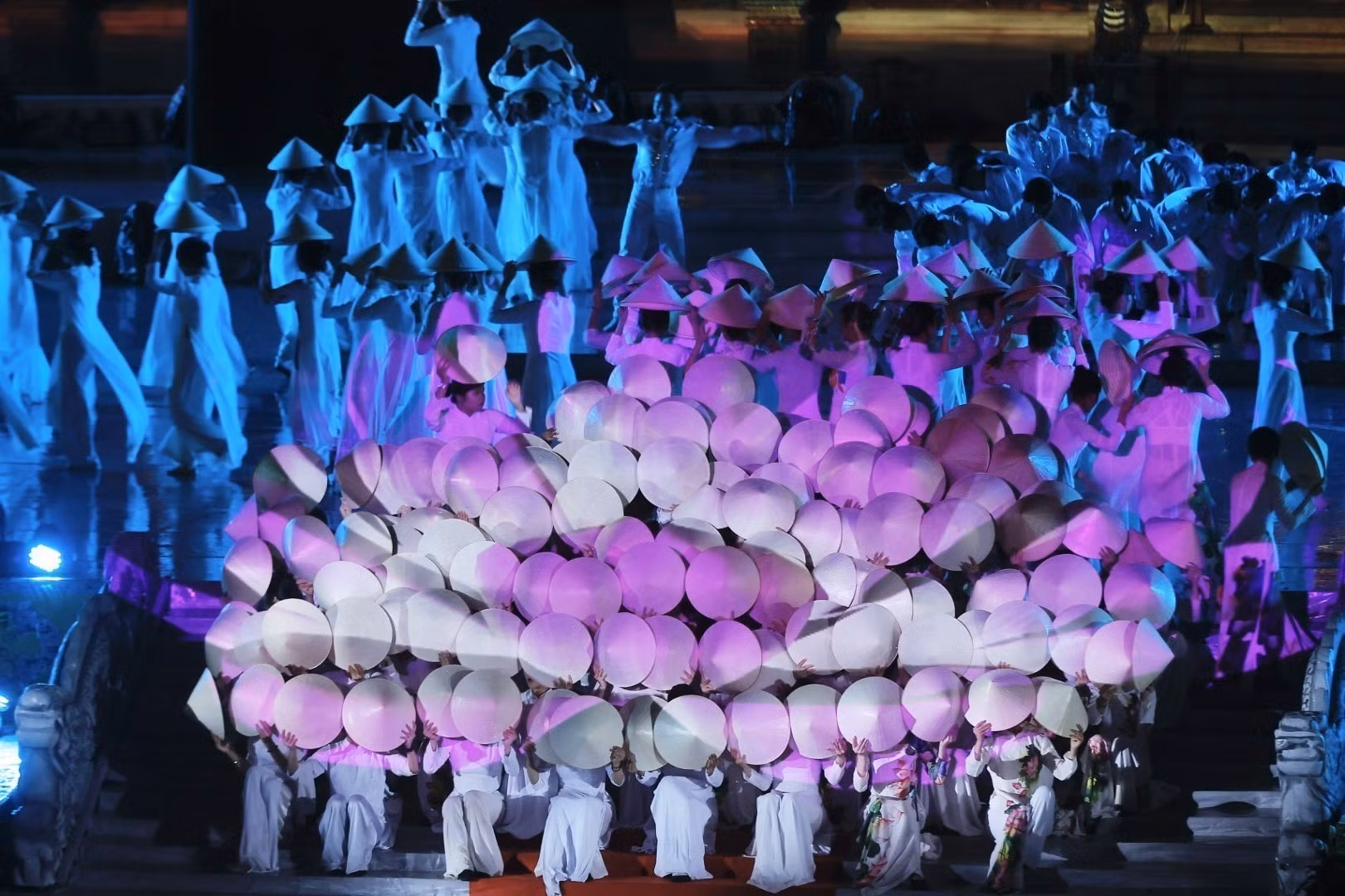 vna_potal_khai_mac_tuan_le_festival_nghe_thuat_quoc_te_hue_2024_7419304.jpeg