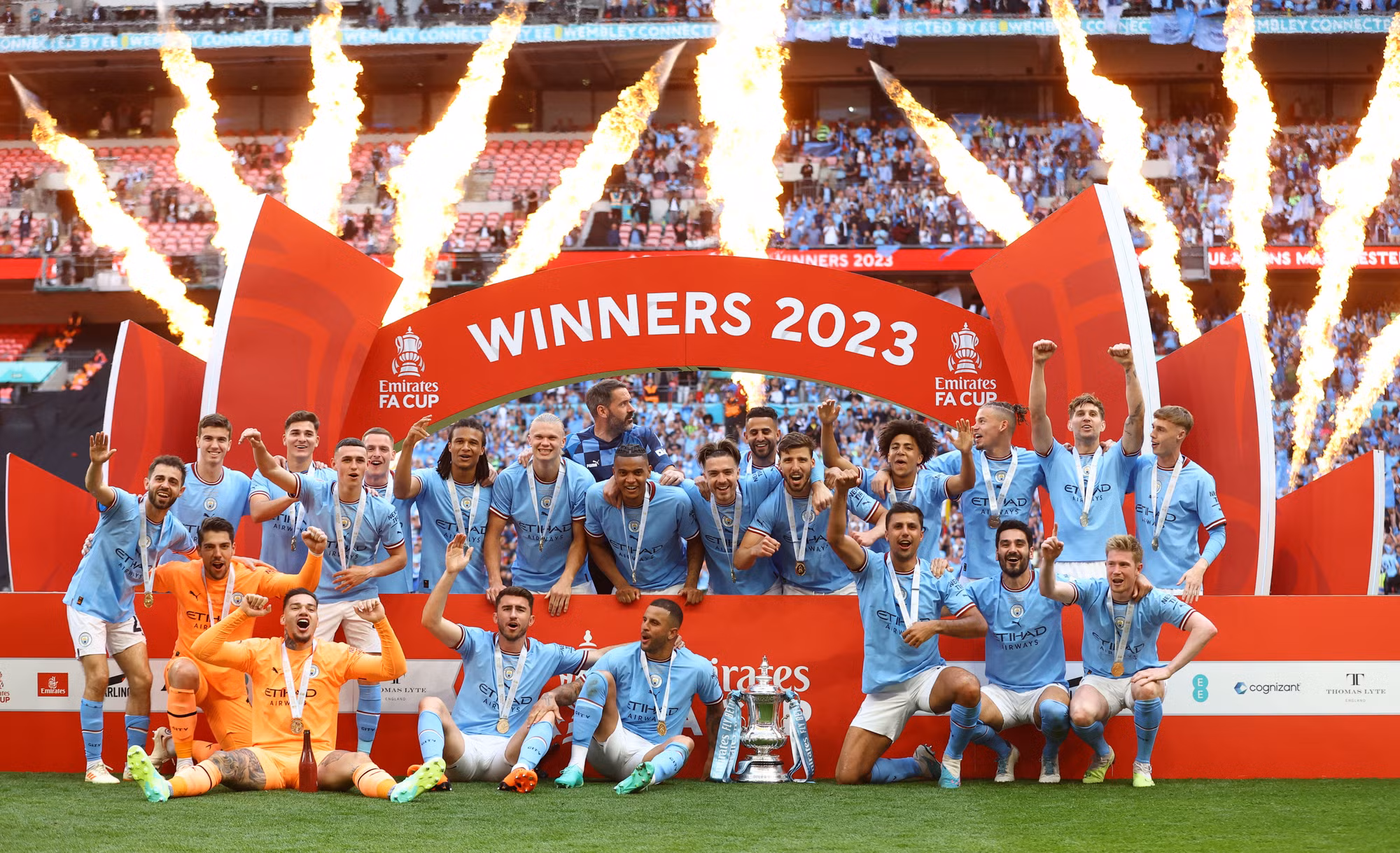 man-city-2312-7-915.jpg