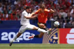 Bỉ (áo đỏ) gây thất vọng ở ngày ra quân World Cup 2026. (Ảnh: AFP/TTXVN)