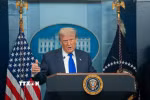 Tổng thống Mỹ Donald Trump quả quyết thỏa thuận hòa bình với Iran được ký kết vào ngày 14/6. (Ảnh: THX/TTXVN)