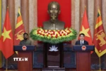 Chủ tịch nước Lương Cường và Tổng thống Sri Lanka Anura Kumara Dissanayaka tại cuộc gặp gỡ báo chí. (Ảnh: Lâm Khánh/TTXVN)