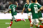 Niềm vui của các cầu thủ Mexico. (Ảnh: AFP/TTXVN)