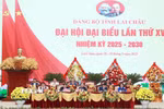 Đoàn Chủ tịch điều hành Đại hội đại biểu tỉnh Lai Châu lần thứ 15, nhiệm kỳ 2025-2030. (Ảnh: Quý Trung/TTXVN)