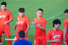 Các tuyển thủ của Đội tuyển Việt Nam rạng rỡ trong buổi tập đầu tiên dịp FIFA Days tháng 6/2025. (Ảnh: Việt Anh/Vietnam+)