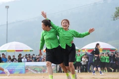 Đội Lâm Thượng vô địch Giải Bóng đá nữ các dân tộc thiểu số tỉnh Quảng Ninh mở rộng năm 2025 - Cúp VTV5. (Ảnh: VTV)