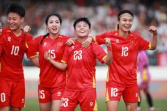 Đội tuyển Nữ Việt Nam giành chiến thắng 2-0 trước đối thủ Myanmar để giành quyền vào bán kết SEA Games 33. (Ảnh: TTXVN)