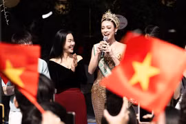 "Tình yêu thương của mọi người chính là nguồn động lực lớn lao để em tiếp tục cố gắng hơn nữa trong chặng đường sắp tới,” Emoura Phạm bày tỏ. (Ảnh: CTV/Vietnam+)