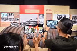 Công nghệ số là một trong những "bệ đỡ" để du lịch Việt bứt phá. (Ảnh minh họa: Minh Sơn/Vietnam+)
