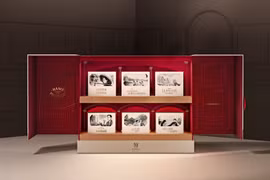 Bộ sưu tập bánh Trung Thu “Metropole Cinema: Hà Nội qua những thước phim” của Sofitel Legend Metropole Hà Nội. (Ảnh: Sofitel Legend Metropole)