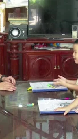 Thủ khoa toàn quốc của Ninh Bình với hành trình truyền cảm hứng