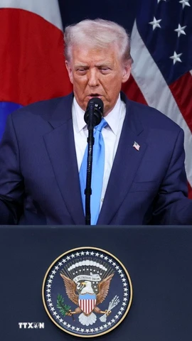 Tổng thống Mỹ Donald Trump phát biểu tại Hội nghị thượng đỉnh doanh nghiệp APEC 2025 ở Gyeongju, Hàn Quốc ngày 29/10/2025. (Ảnh: Kyodo/TTXVN)