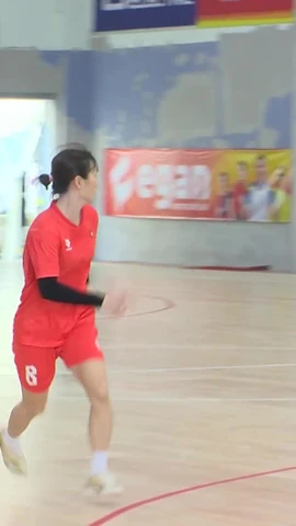 Đội tuyển futsal nữ Việt Nam quyết giành Huy chương Vàng SEA Games 33