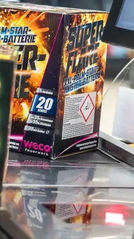 Nhiều loại pháo hoa sẽ được phục vụ cho đến tận đêm Giao thừa. (Ảnh: DPA)