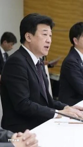 Chánh Văn phòng Nội các Nhật Bản Minoru Kihara phát biểu tại cuộc họp ở thủ đô Tokyo, ngày 13/1/2026. (Ảnh: Kyodo/TTXVN)