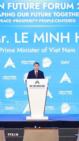 Thủ tướng Lê Minh Hưng phát biểu tại Phiên khai mạc Diễn đàn Tương lai ASEAN lần thứ ba. (Ảnh: Dương Giang/TTXVN)
