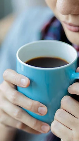 Uống càphê buổi sáng liệu có tốt cho bạn? (Ảnh: iStock)