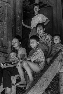 Người dân tại Đá Bàn, Tuyên Quang. (Ảnh: Lasse Edwartz)