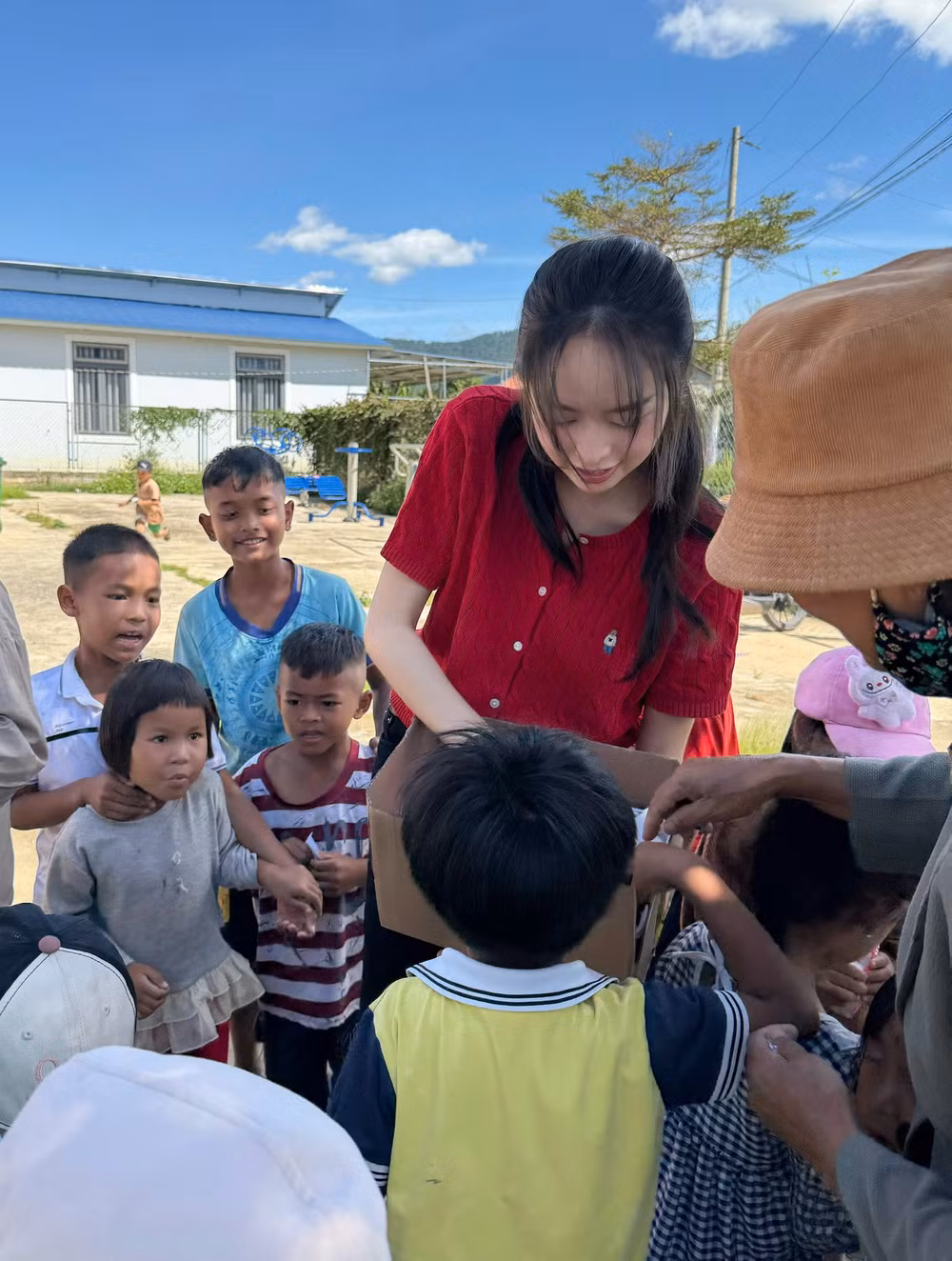 thanh-thuy.jpg