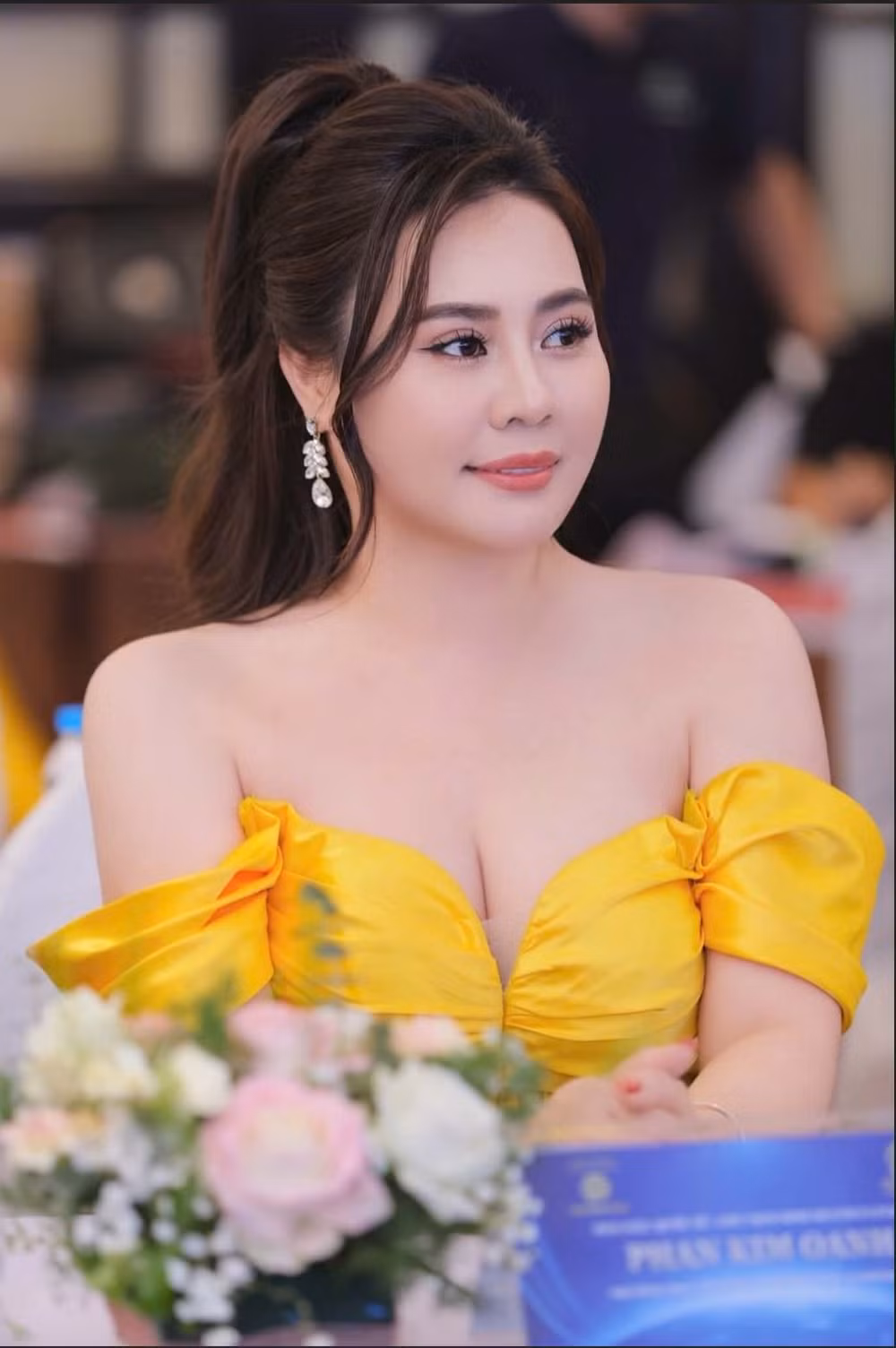 hh-phan-kim-oanh1.jpg