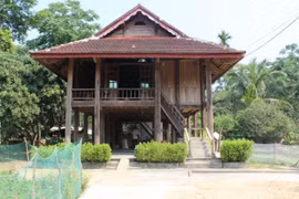 Đến Hoa Tiến du khách sẽ được nghỉ ngơi tại những ngôi nhà sàn của đồng bào Thái. (Nguồn: Báo Quỳ Châu, Nghệ An)