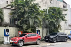 Một trạm sạc xe điện tại Hà Nội. (Ảnh: Xuân Quảng/Vietnam+)