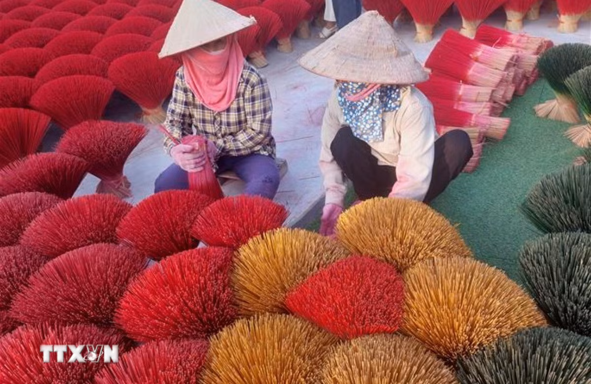ttxvn-du-lich-viet-nam-lang-huong-quang-phu-cau5.jpg