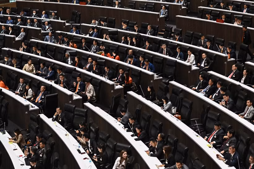 Các nghị sỹ Thái Lan tại phiên họp Quốc hội ở Bangkok hồi năm ngoái. (Ảnh: AFP/TTXVN)