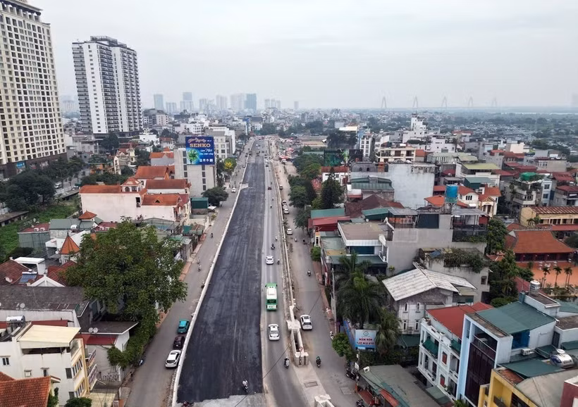 Một đoạn dự án mở rộng đường Âu Cơ-Nghi Tàm (Hà Nội), hồi tháng Năm vừa qua. (Ảnh: Tuấn Anh/TTXVN)