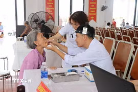 Xã An Phú (thành phố Hải Phòng) có khoảng hơn 8.300 người được khám sức khỏe, khám sàng lọc miễn phí năm 2026. (Ảnh: Mạnh Minh/TTXVN)