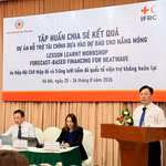 Ông Nguyễn Sỹ Trường, Phó Chủ tịch Trung ương Hội Chữ thập đỏ Việt Nam phát biểu tại buổi tập huấn. (Ảnh: PV/Vietnam+)