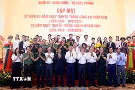 Tổng Bí thư, Chủ tịch nước Tô Lâm và các đại biểu. (Ảnh: Thống Nhất/TTXVN)