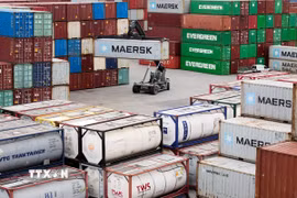 Quang cảnh cảng Duisburg, Đức. (Nguồn: THX/TTXVN)