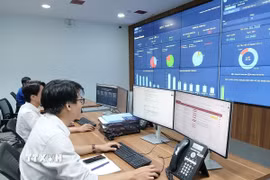 Trung tâm giám sát, điều hành thông minh (IOC) thành phố Đà Nẵng triển khai chia sẻ dữ liệu đến các phường, xã. (Ảnh: Mỹ Hà/TTXVN)