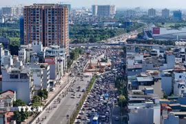 Vị trí thi công hầm chui Cổ Linh tại ngã tư Cổ Linh-Đàm Quang Trung. (Ảnh: Trung Nguyên/TTXVN)