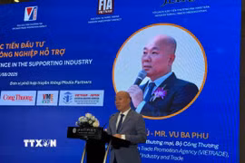 Ông Vũ Bá Phú, Cục trưởng Cục Xúc tiến thương mại (Bộ Công Thương), phát biểu tại Hội thảo. (Ảnh: Uyên Hương/TTXVN)