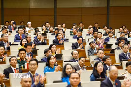 Phiên Bế mạc Kỳ họp thứ Nhất, Quốc hội khóa XVI. (Ảnh: Doãn Tấn/TTXVN)