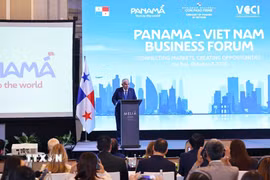Tổng thống Cộng hòa Panama José Raúl Mulino phát biểu tại Diễn đàn. (Ảnh: Minh Đức/TTXVN)