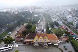 Ga Đà Lạt là công trình nguyên vẹn duy nhất còn lại của tuyến đường sắt răng cưa Đà Lạt-Tháp Chàm, đã được công nhận là Di tích Quốc gia, mở cửa đón khách tham quan. (Ảnh: Nguyễn Dũng/TTXVN)