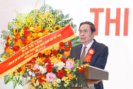 Chủ tịch Quốc hội Trần Thanh Mẫn phát động phong trào thi đua yêu nước giai đoạn 2025-2030. (Ảnh: Doãn Tấn/TTXVN)