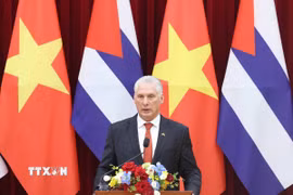 Bí thư thứ Nhất Đảng Cộng sản Cuba, Chủ tịch nước Cuba Miguel Díaz-Canel Bermúdez phát biểu tại Lễ kỷ niệm 65 năm thiết lập quan hệ ngoại giao Việt Nam-Cuba, ngày 1/9/2025. (Ảnh: Thống Nhất/TTXVN)
