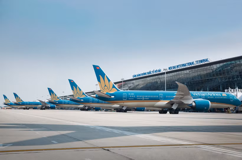 Vietnam Airlines mở bán vé Tết Đinh Mùi 2027 sớm, tăng chuyến nội địa quốc tế. (Ảnh: VNA)