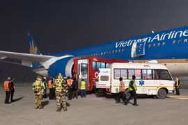 Máy bay Vietnam Airlines tại Sân bay Kolkata. (Ảnh: PV/Vietnam+)